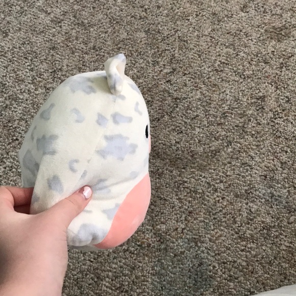 ULTRA RARE SQUISHMALLOW ROSIE - Picture 5 of 6